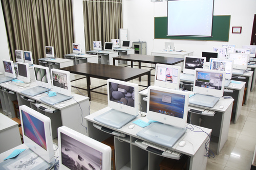 苹果电脑机房 苹果电脑机房