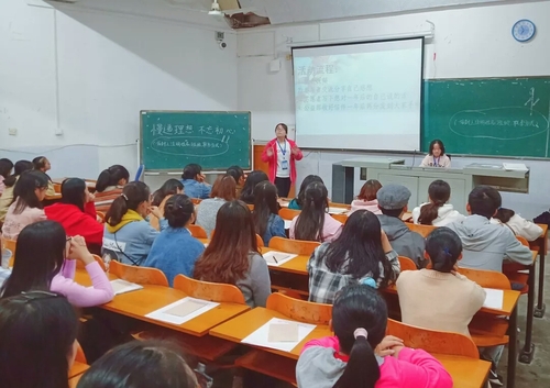 mmexport1540534324379 mmexport1540534324379