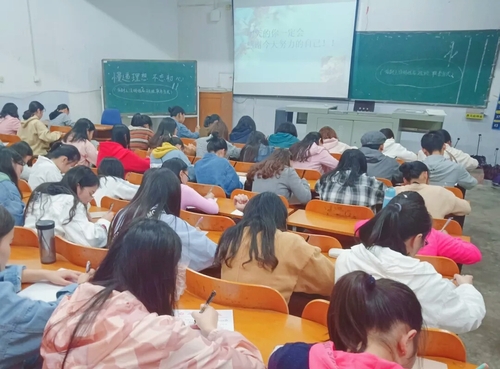 mmexport1540534319417 mmexport1540534319417