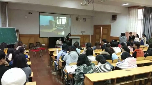 mmexport1542789138179 mmexport1542789138179