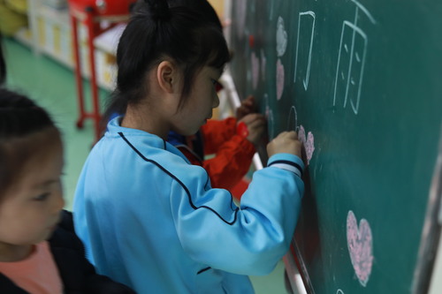 76F5A959EC6C015FD6606DE38EB5DEBB 76F5A959EC6C015FD6606DE38EB5DEBB