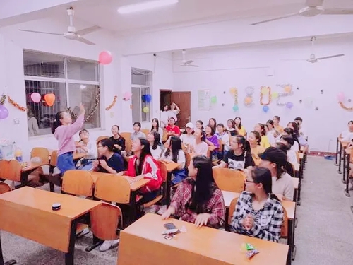 mmexport1539700273663 mmexport1539700273663