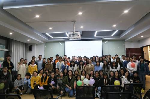 FCC972282F8C6BFEF9838B23D21220B1 FCC972282F8C6BFEF9838B23D21220B1